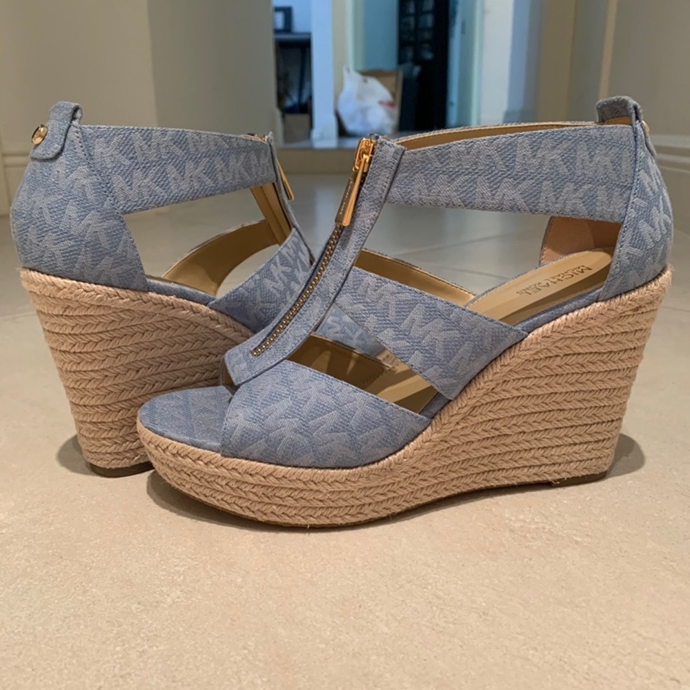 Michael Kors Heels- Blue with MK pattern